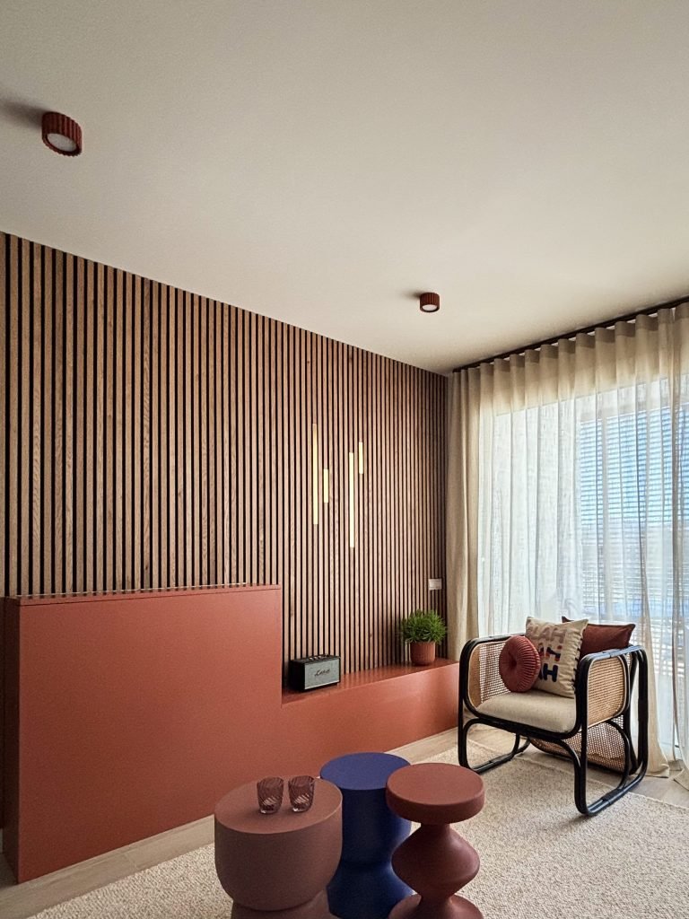 Ca la Mar Jávea, design holiday apartment close to the beach and old town, southfacing balcon with private parking, pool and wellness