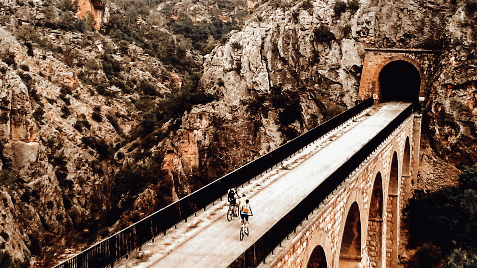 Viva la Vida Buena | Costa Blanca | Spain | Discover the Vías Verdes